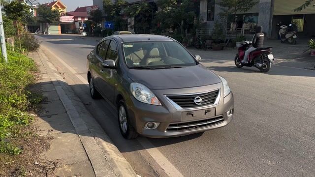 Nissan Sunny 2014 XV - 106000 km. Mua bán Ô tô tại Quận Cầu Giấy Hà Nội được đăng bởi Nguyễn Văn Hoàng Nam hình 1