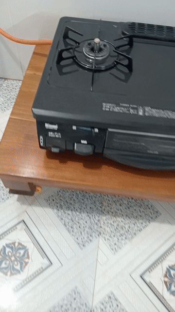 Bếp ga Rinnai 2 bếp có lò nướng Đen. Mua bán Bếp, lò, đồ điện nhà bếp tại Huyện Định Quán Đồng Nai được đăng bởi Bảo Hoài Phan hình 1