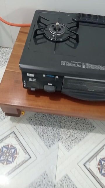 Bếp ga Rinnai 2 bếp có lò nướng Đen. Mua bán Bếp, lò, đồ điện nhà bếp tại Huyện Định Quán Đồng Nai được đăng bởi Bảo Hoài Phan hình 1
