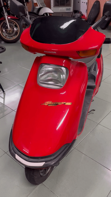 Bán xe Honda Spacy Nhật ,thang Chân .1995.. Mua bán Xe máy tại Quận 3 Tp Hồ Chí Minh được đăng bởi  Võ Thanh Hoàng hình 1