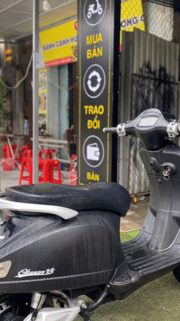 Xe máy điện vecpa đèn vuông màu Đen có bảo hành. Mua bán Xe máy tại Quận Liên Chiểu Đà Nẵng được đăng bởi Xe Điện Cũ Nz hình 1