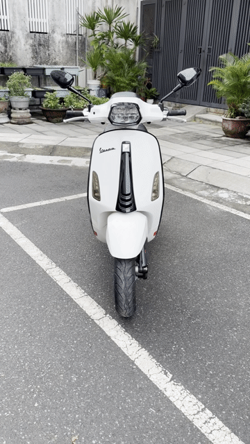 Vespa 125abs sx 2021 đk 2022 còn rất mới. Mua bán Xe máy tại Quận Thanh Khê Đà Nẵng được đăng bởi THẾ MẪN CHUYÊN XE LƯỚT CÓ BÁN TRẢ GÓP  hình 1