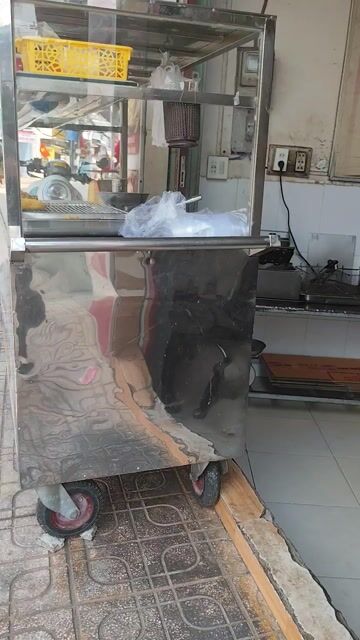 Tủ bán hàng Hương Vị Việt inox. Mua bán Đồ chuyên dụng, Giống nuôi trồng tại Thị xã Tân Châu An Giang được đăng bởi Lee minh nhan hình 1