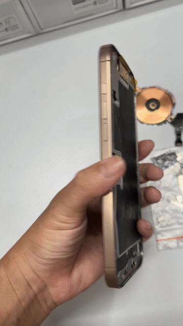 iPhone 16 Pro Max. Mua bán Điện thoại tại Quận Bắc Từ Liêm Hà Nội được đăng bởi Linh hình 1