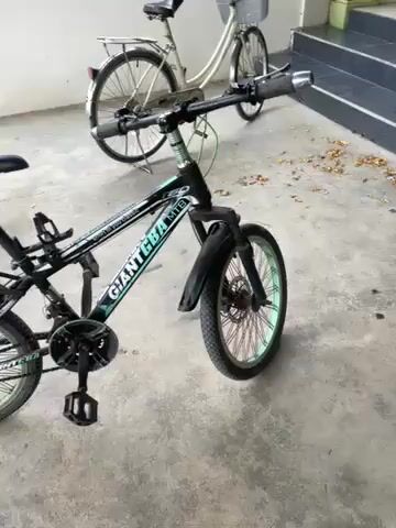 Xe còn tốt,có thể sử dụng lâu dài. Mua bán Xe đạp tại Huyện Quỳnh Lưu Nghệ An được đăng bởi Chiến Đình hình 1