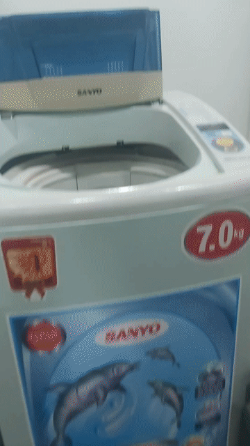 Máy giặt Sanyo 7kg cửa trên Thép không gỉ. Mua bán Máy giặt tại Huyện Hóc Môn Tp Hồ Chí Minh được đăng bởi Tuấn Kiệt hình 1