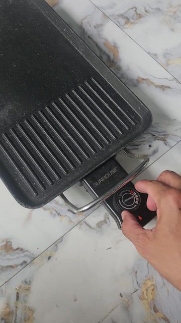 Bếp nướng điện Sunhouse chống dính đen. Mua bán Bếp, lò, đồ điện nhà bếp tại Huyện Châu Thành Bến Tre được đăng bởi Bồ Cao Kha hình 1