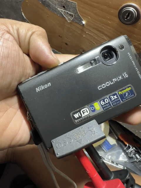 Máy ảnh Nikon Coolpix Hỏng. Mua bán Máy ảnh, Máy quay tại Quận Phú Nhuận Tp Hồ Chí Minh được đăng bởi Tấn hình 1