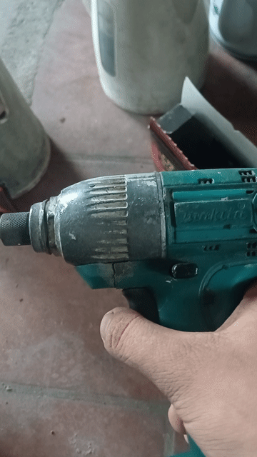 Máy khoan pin Makita 14.4V 4.0Ah Xanh ngọc. Mua bán Đồ chuyên dụng, Giống nuôi trồng tại Huyện Đông Anh Hà Nội được đăng bởi Ninh Nguyễn hình 1