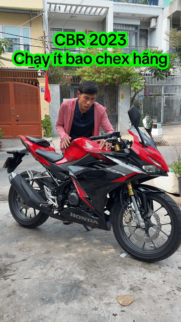 Honda CBR150R Đỏ đen ado siêu lướt 1K/km. Mua bán Xe máy tại Quận 7 Tp Hồ Chí Minh được đăng bởi Cửa hàng xe máy trả góp Q7 hình 1