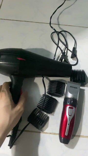 Bán mấy sấy tóc kèm tông đơ. Mua bán Nội thất, đồ gia dụng khác tại Quận 8 Tp Hồ Chí Minh được đăng bởi Kha hình 1