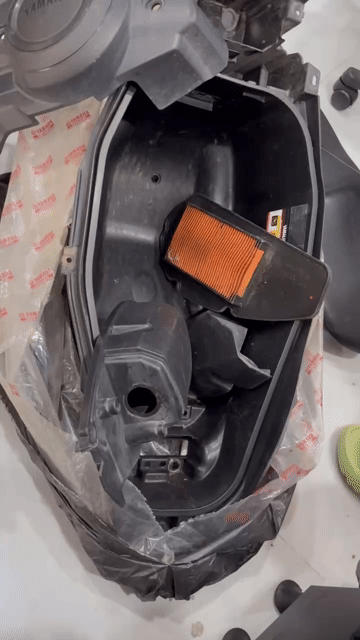 Yên xe máy Yamaha NVX 155 Đen. Mua bán Phụ tùng xe tại Thành phố Thủ Đức Tp Hồ Chí Minh được đăng bởi KimD hình 1