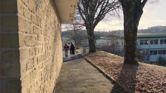 seconde MRC " Métiers de la Relation Client "