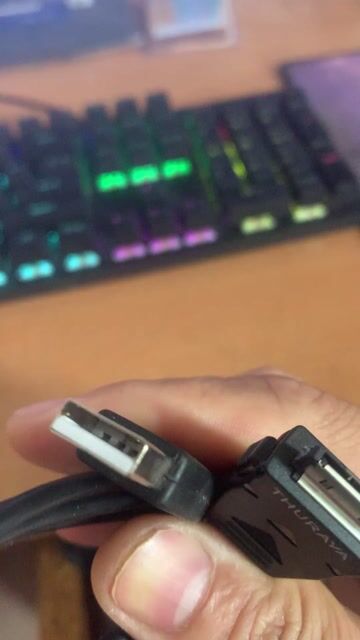 Cáp sạc Thuraya USB Đen. Mua bán Phụ kiện (Màn hình, Chuột...) tại Thành phố Vinh Nghệ An được đăng bởi SƠN TRƯỜNG hình 1