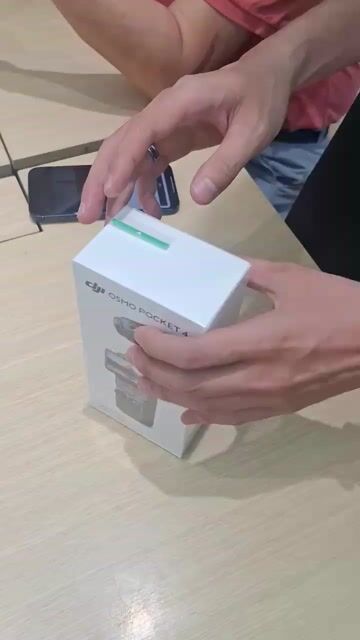 Máy quay phim DJI Osmo Pocket 4 Mới 128GB. Mua bán Máy ảnh, Máy quay tại Quận 10 Tp Hồ Chí Minh được đăng bởi Thao Nguyen hình 1