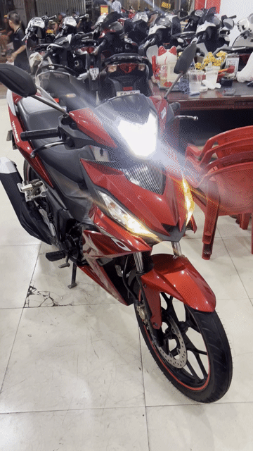 Honda Winner V1 2017/Chích chủ B68.Đỏ Sport.. Mua bán Xe máy tại Quận 6 Tp Hồ Chí Minh được đăng bởi Cửa Hàng Xe Máy Hoà Bùi hình 1