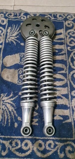 Phuộc sau Future LED 125 90%. Mua bán Phụ tùng xe tại Quận 10 Tp Hồ Chí Minh được đăng bởi Truong thạch tuấn hình 1