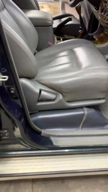 Toyota Land Cruiser LC100 2001 Xanh đậm. Mua bán Ô tô tại Thành phố Thủ Dầu Một Bình Dương được đăng bởi Nguyễn nhật duy hình 1