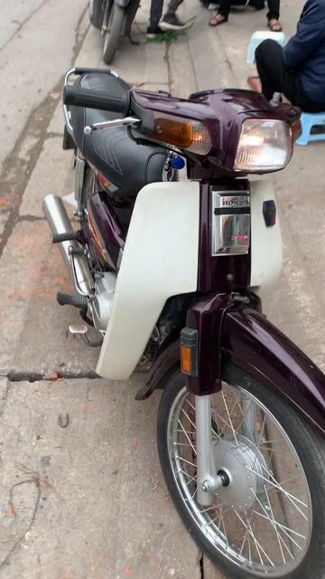 Dream Việt đời đầu , đã dọn lại 1 thời gian. Mua bán Xe máy tại Quận Thanh Xuân Hà Nội được đăng bởi Quốc Tú hình 1