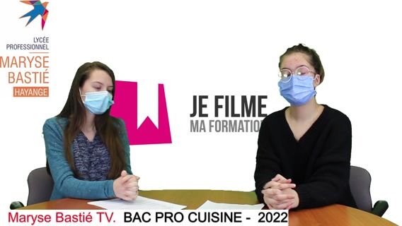 Des enfants aux grands-parents