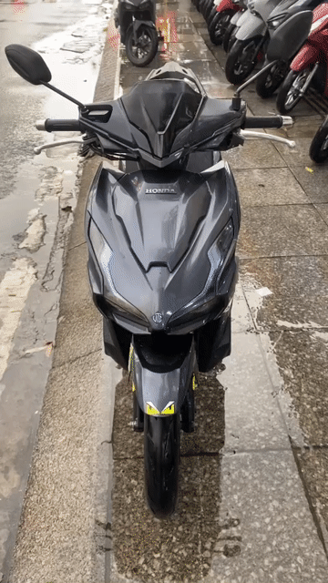 Honda Air Blade 150 ABS 2022 Xám. Mua bán Xe máy tại Quận Tân Phú Tp Hồ Chí Minh được đăng bởi Tuanduy hình 1
