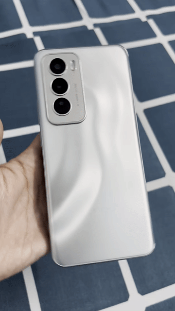 Oppo Reno 12 5G 256GB màn zin đẹp,full chức năng. Mua bán Điện thoại tại Quận 12 Tp Hồ Chí Minh được đăng bởi Linh Mobile Giá Tốt  hình 1
