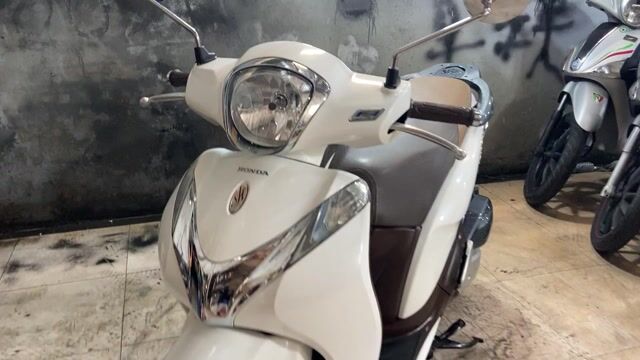 sh mode xe đẹp máy zin êm chất. Mua bán Xe máy tại Thành phố Dĩ An Bình Dương được đăng bởi Cửa Hàng Xe Máy Huy Khoa  hình 1