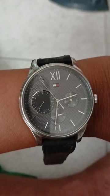 Đồng hồ Tommy Hilfiger Nam Dây da. Mua bán Đồng hồ tại Quận Tân Bình Tp Hồ Chí Minh được đăng bởi Thành hình 1