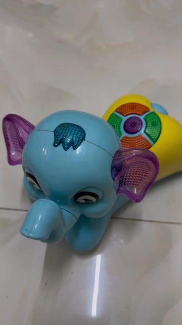 Đồ chơi voi nhạc có đèn chạy bánh xe. Mua bán Mẹ và bé tại Quận 4 Tp Hồ Chí Minh được đăng bởi Saly Trang Nguyễnn hình 1