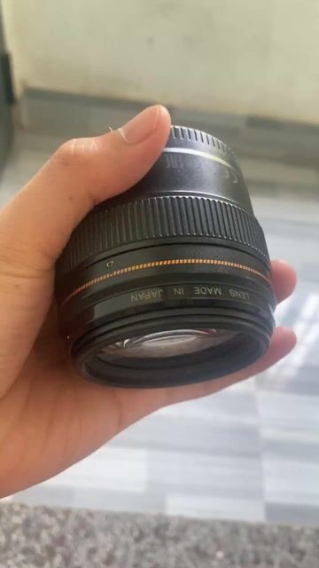 Ống kính Canon EF 85mm f/1.8 USM Đen. Mua bán Máy ảnh, Máy quay tại Quận Hải Châu Đà Nẵng được đăng bởi Lê Văn Phước hình 1