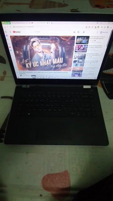 HP 7100U i3 8GB/238GB SSD Cảm ứng. Mua bán Laptop tại Quận Hà Đông Hà Nội được đăng bởi Thuan le hình 1