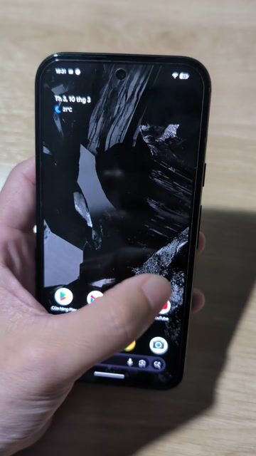 Google Pixel 8a Đen 99% mới. Mua bán Điện thoại tại Quận Nam Từ Liêm Hà Nội được đăng bởi Coong hình 1
