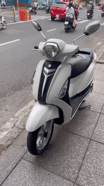 Yamaha Grande 2018 Trắng Đã qua sử dụng. Mua bán Xe máy tại Quận Tân Phú Tp Hồ Chí Minh được đăng bởi Tuanduy hình 1
