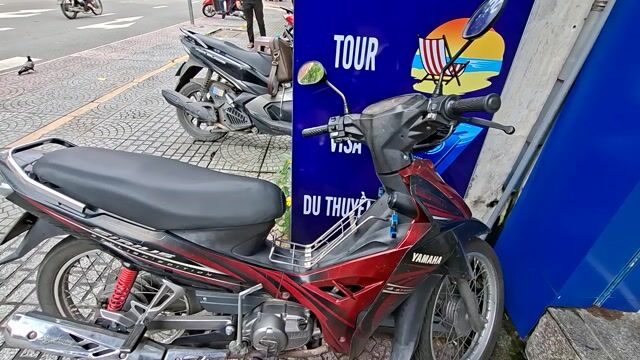 Bán xe nữ đang đi, biển số HCM. Mua bán Xe máy tại Quận 1 Tp Hồ Chí Minh được đăng bởi Lu kim oanh hình 1