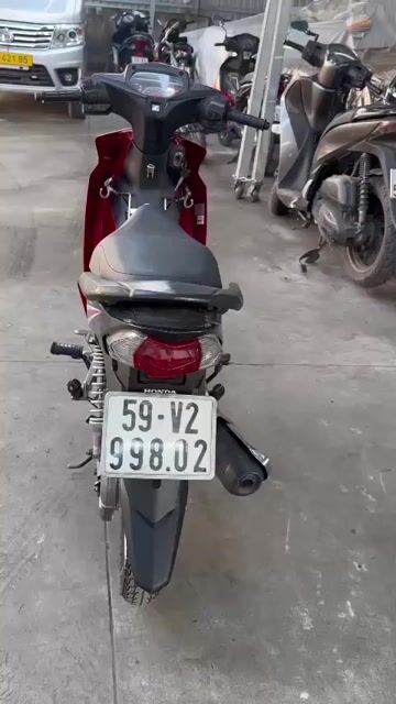 Honda BLADE 110 bình xăng con đỏ đen 2018 bstp. Mua bán Xe máy tại Quận 11 Tp Hồ Chí Minh được đăng bởi nguyên xuan thinh hình 1