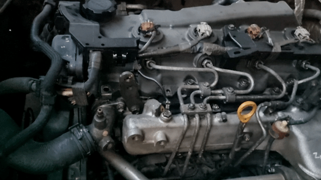 Toyota Hiace 2010. Mua bán Ô tô tại Quận 12 Tp Hồ Chí Minh được đăng bởi trung hình 1
