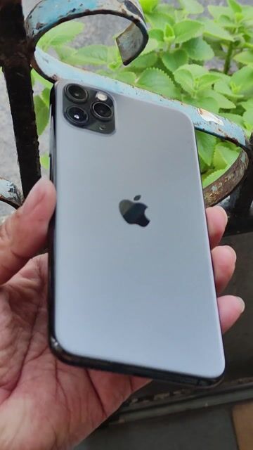 Apple iPhone 11 Pro Max 64GB Xám Đã sử dụng. Mua bán Điện thoại tại Quận Hải Châu Đà Nẵng được đăng bởi hieu nguyen  hình 1