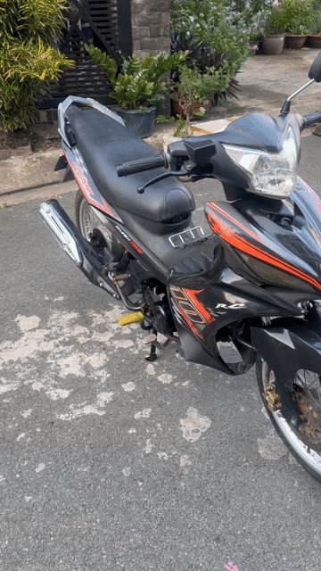Yamaha Exciter 110cc Liên Danh Đen cam. Mua bán Xe máy tại Quận Tân Phú Tp Hồ Chí Minh được đăng bởi Chị Thảo hình 1