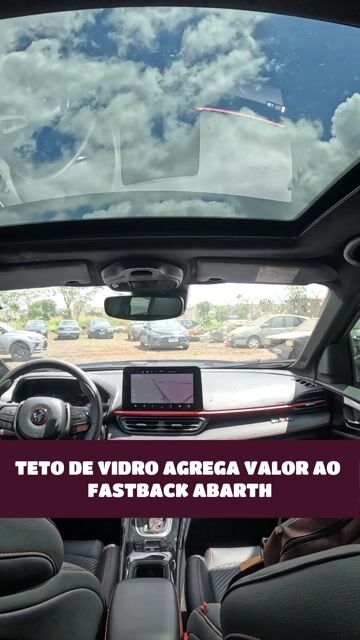 Teto de vidro agrega valor ao Fastback Abarth