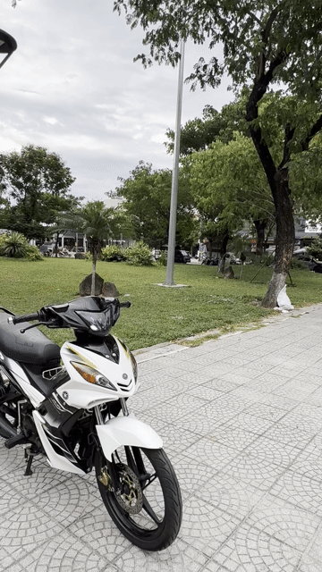 Yamaha Exciter 135 VVA Trắng. Mua bán Xe máy tại Quận Liên Chiểu Đà Nẵng được đăng bởi Xe máy cũ đức nguyễn hình 1