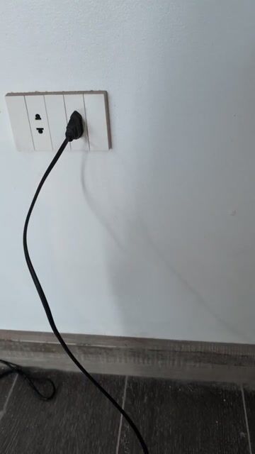 Máy sủi oxy SOBO SB-1102 Đen. Mua bán Phụ kiện, Thức ăn, Dịch vụ tại Quận Tây Hồ Hà Nội được đăng bởi TackleStoreTCG hình 1