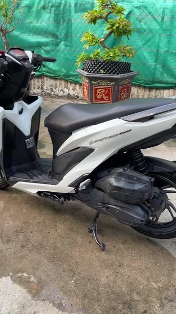 Honda Vario 150cc 2020 Trắng đen đăng ký 2022.. Mua bán Xe máy tại Huyện Củ Chi Tp Hồ Chí Minh được đăng bởi tuấn hình 1