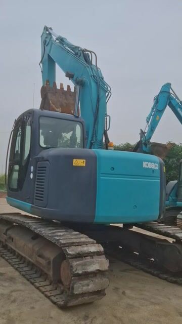 Máy xúc Kobelco SK135-1E Xanh lam. Mua bán Phương tiện khác tại Huyện Gia Lâm Hà Nội được đăng bởi HOÀI AN hình 1