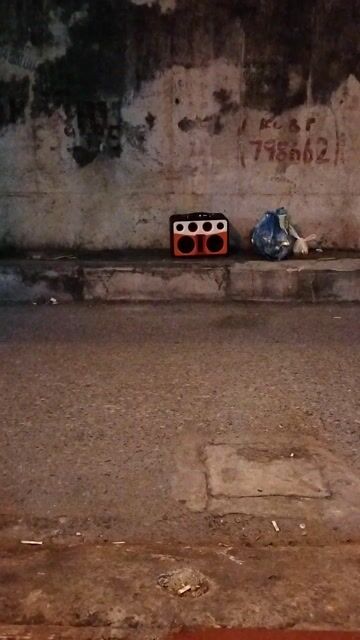 Loa karaoke di động kèm 2 micro. Mua bán Tivi, Âm thanh tại Quận Hải An Hải Phòng được đăng bởi Thang Nguyen hình 1