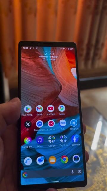 Sony Xperia 1 64GB Tím. Mua bán Điện thoại tại Thành phố Biên Hòa Đồng Nai được đăng bởi Bán thanh lý dưới 2tr hình 1
