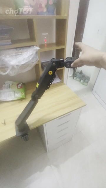 Giá đỡ màn hình 17 - 27inch. Mua bán Phụ kiện (Màn hình, Chuột...) tại Huyện Thuỷ Nguyên Hải Phòng được đăng bởi dong hình 1