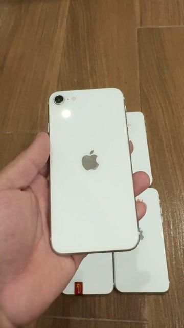 Apple iPhone SE 2 Trắng. Mua bán Điện thoại tại Quận Thanh Khê Đà Nẵng được đăng bởi Táo Đẹp  hình 1