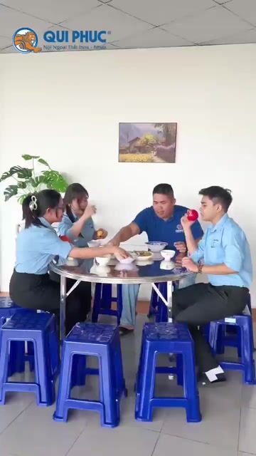 Bàn ăn Qui Phúc Dona chân xếp Thái. Mua bán Bàn ghế tại Huyện Nhà Bè Tp Hồ Chí Minh được đăng bởi Thiện hình 1
