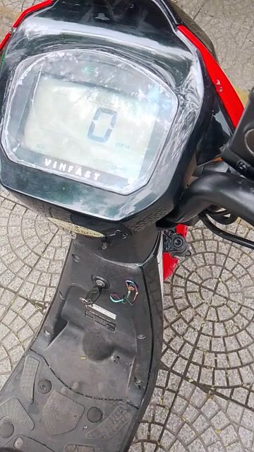Xe máy điện VinFast Ludo Đỏ đen. Mua bán Xe điện tại Quận Sơn Trà Đà Nẵng được đăng bởi Nguyễn thái hoài hình 1