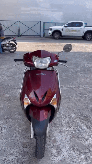 Honda Lead 2012 Fi Đỏ mận. Mua bán Xe máy tại Quận Bình Thạnh Tp Hồ Chí Minh được đăng bởi văn vũ hình 1